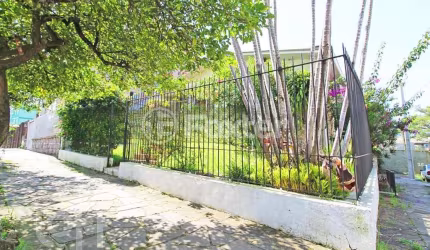 Casa com 5 quartos à venda na Rua Potengi, 112, Cristo Redentor, Porto Alegre, 314 m2 por R$ 990.000