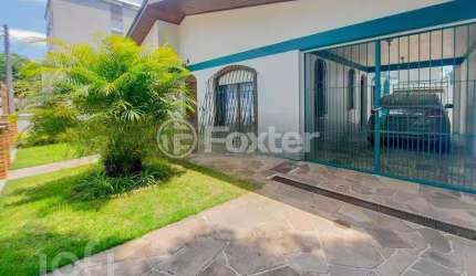 Casa com 3 quartos à venda na Rua Congo, 110, Vila Ipiranga, Porto Alegre, 187 m2 por R$ 1.100.000