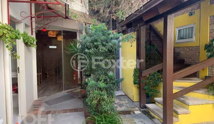Casa com 4 quartos à venda na Rua Iete, 454, Tristeza, Porto Alegre, 360 m2 por R$ 959.901