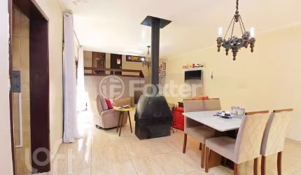 Casa com 3 quartos à venda na Rua Doutor Ernesto Di Primio Beck, 275, Vila João Pessoa, Porto Alegre, 246 m2 por R$ 550.000