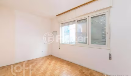 Apartamento com 2 quartos à venda na Rua Demétrio Ribeiro, 997, Centro Histórico, Porto Alegre, 81 m2 por R$ 535.000