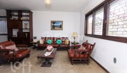 Casa com 3 quartos à venda na Rua Heitor Villa Lobos, 93, Marechal Rondon, Canoas, 326 m2 por R$ 900.000