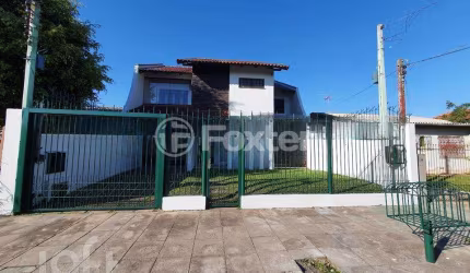 Casa com 4 quartos à venda na Rua Joaquim Nabuco, 800, Fátima, Canoas, 312 m2 por R$ 649.999