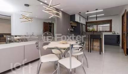 Casa com 4 quartos à venda na Rua Miracema, 297, Chácara das Pedras, Porto Alegre, 310 m2 por R$ 1.900.000