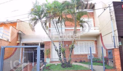 Casa com 3 quartos à venda na Rua Bento Gonçalves, 1578, Centro, São Leopoldo, 170 m2 por R$ 645.000