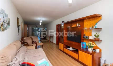 Casa com 3 quartos à venda na Rua Guilherme Alves, 1574, Partenon, Porto Alegre, 165 m2 por R$ 820.000