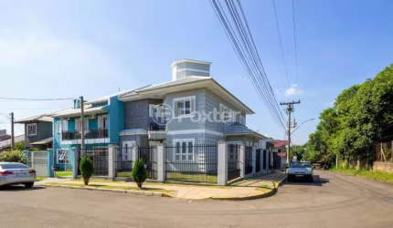 Casa com 3 quartos à venda na Rua Eloi Joalmes Teixeira, 11, Parque da Matriz, Cachoeirinha, 215 m2 por R$ 1.050.000