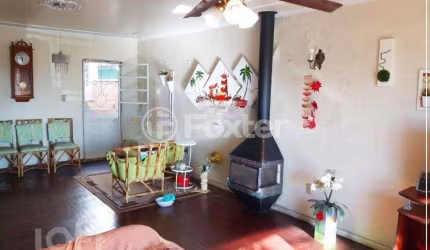 Casa com 4 quartos à venda na Rua Fernando Abbott, 1139, Cristo Redentor, Porto Alegre, 190 m2 por R$ 550.000