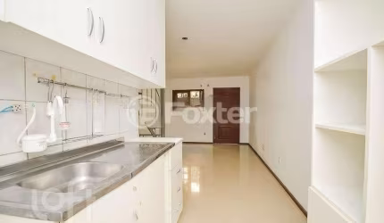 Casa em condomínio fechado com 2 quartos à venda na Avenida Monte Cristo, 100, Vila Nova, Porto Alegre, 56 m2 por R$ 240.000