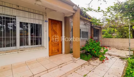 Casa com 4 quartos à venda na Rua Platão, 29, Jardim Itu Sabará, Porto Alegre, 195 m2 por R$ 890.000