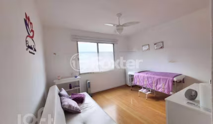 Apartamento com 2 quartos à venda na Rua Luiz de Camões, 179, Santo Antônio, Porto Alegre, 57 m2 por R$ 229.900