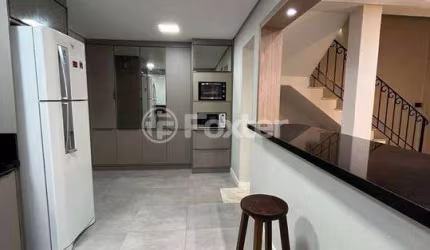 Casa com 3 quartos à venda na Rua Primeiro de Março, 96, Nossa Senhora das Graças, Canoas, 300 m2 por R$ 905.000