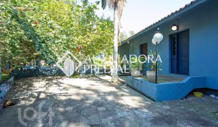 Casa com 4 quartos à venda na Rua Simão Bolívar, 455, Vila Conceição, Porto Alegre, 500 m2 por R$ 1.690.000