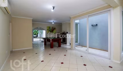 Casa com 3 quartos à venda na Rua Walter Kaufmann, 580, Jardim Itu Sabará, Porto Alegre, 307 m2 por R$ 1.757.500