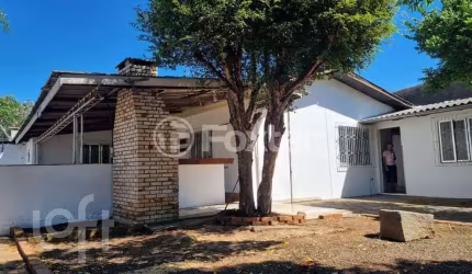 Casa com 3 quartos à venda na Rua Riachuelo, 289, Niterói, Canoas, 160 m2 por R$ 310.000