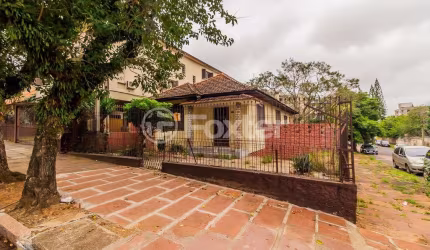 Terreno à venda na Rua Dom Diogo de Souza, 597, Cristo Redentor, Porto Alegre, 340 m2 por R$ 1.100.000
