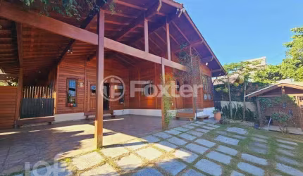 Casa com 4 quartos à venda na Servidão Vitórias, 13, Campeche, Florianópolis, 209 m2 por R$ 2.200.000