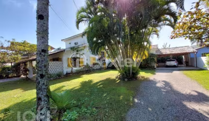 Casa com 7 quartos à venda na Avenida Luiz Boiteux Piazza, 3860, Ponta das Canas, Florianópolis, 233 m2 por R$ 1.690.000