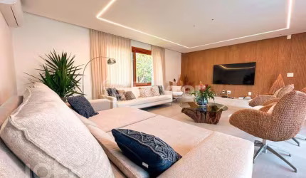 Casa com 4 quartos à venda na Rua Reverendo Gelson dos Santos Castro, 8, Rio Tavares, Florianópolis, 530 m2 por R$ 7.800.000