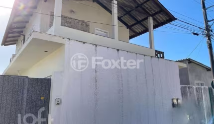 Casa com 4 quartos à venda na Servidão Gervásio José da Silva, 283, Carianos, Florianópolis, 200 m2 por R$ 550.000