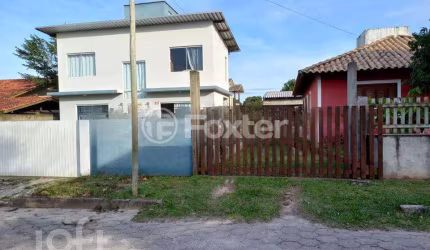 Casa com 2 quartos à venda na Servidão Aquífero Guarani, 4, São João do Rio Vermelho, Florianópolis, 84 m2 por R$ 629.000