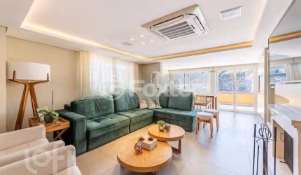 Casa em condomínio fechado com 3 quartos à venda na Rua Edgar Luiz Schneider, 54, Jardim Isabel, Porto Alegre, 210 m2 por R$ 1.100.000