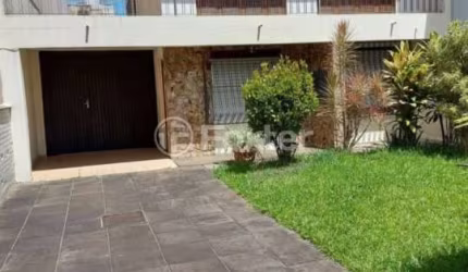 Casa com 3 quartos à venda na Rua Chile, 643, Jardim Botânico, Porto Alegre, 250 m2 por R$ 1.299.000