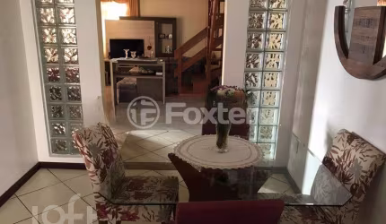Casa com 3 quartos à venda na Rua Manacás, 508, Estância Velha, Canoas, 200 m2 por R$ 850.000