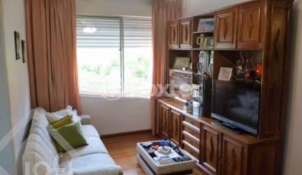 Apartamento com 2 quartos à venda na Rua Carlos Pessoa de Brum, 195, Santo Antônio, Porto Alegre, 55 m2 por R$ 240.000