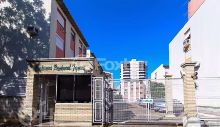 Apartamento com 2 quartos à venda na Rua Mathias Velho, 130, Centro, Canoas, 60 m2 por R$ 200.000