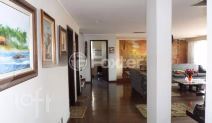 Casa com 4 quartos à venda na Rua Caeté, 1047, Vila Assunção, Porto Alegre, 323 m2 por R$ 1.800.000