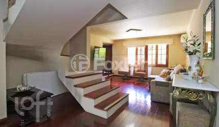Casa com 4 quartos à venda na Rua Adão Pinheiro da Silva, 575, Ipanema, Porto Alegre, 250 m2 por R$ 990.000