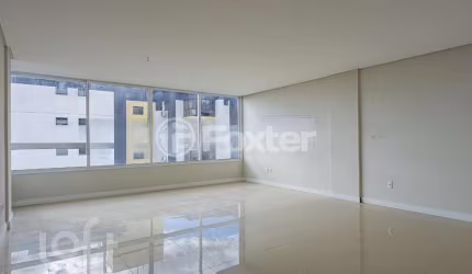 Apartamento com 3 quartos à venda na Rua Ângelo Possebon, 312, Centro, Canoas, 123 m2 por R$ 990.000