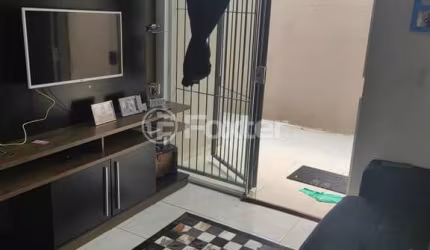 Casa em condomínio fechado com 2 quartos à venda na Avenida Doutor Sezefredo Azambuja Vieira, 5995, Olaria, Canoas, 36 m2 por R$ 200.100