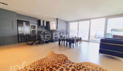 Apartamento com 3 quartos à venda na Rua Cláudio Antônio Bertoni, 100, Madureira, Caxias do Sul, 186 m2 por R$ 1.750.000