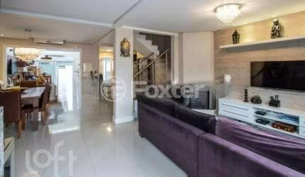 Casa com 3 quartos à venda na Rua Claudio da Silva Pinto, 198, Espírito Santo, Porto Alegre, 170 m2 por R$ 780.850