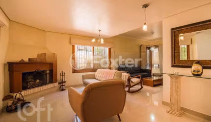 Casa com 3 quartos à venda na Rua Torre de Pedra, 72, Espírito Santo, Porto Alegre, 215 m2 por R$ 803.225