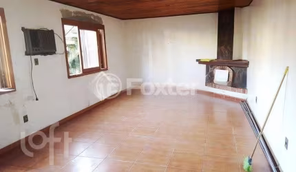 Casa com 3 quartos à venda na Rua Afonso Arinos, 858, Camaquã, Porto Alegre, 180 m2 por R$ 500.000