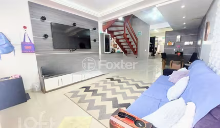 Casa com 2 quartos à venda na Rua Doutor Sady Soares, 79, Guarujá, Porto Alegre, 124 m2 por R$ 527.900