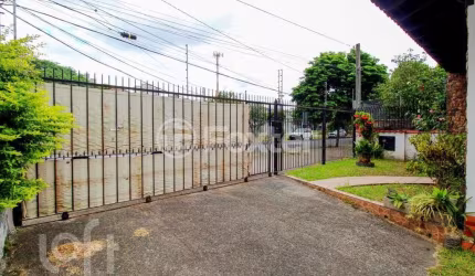 Casa com 3 quartos à venda na Travessa Professor Emeterio Garcia Fernandez, 192, Cristo Redentor, Porto Alegre, 499 m2 por R$ 1.150.000