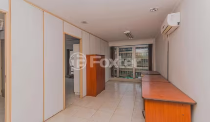 Sala comercial com 1 sala à venda na Rua Sarmento Leite, 246, Centro Histórico, Porto Alegre, 43 m2 por R$ 75.000