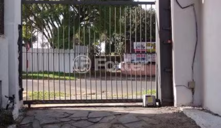 Casa com 2 quartos à venda na Rua Gaspar Lemos, 41, Nossa Senhora das Graças, Canoas, 190 m2 por R$ 426.000