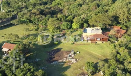 Casa com 2 quartos à venda na Estrada Kanazawa, 605, Vila Nova, Porto Alegre, 260 m2 por R$ 3.800.000