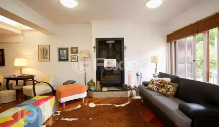 Casa com 4 quartos à venda na Rua Matias José Bins, 326, Três Figueiras, Porto Alegre, 363 m2 por R$ 1.650.000