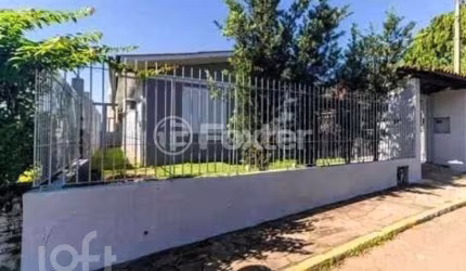 Casa com 3 quartos à venda na Rua Estrela, 48, Primavera, Novo Hamburgo, 86 m2 por R$ 380.000