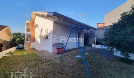 Casa com 3 quartos à venda na Rua Doutor Miguel Vieira Ferreira, 20, Petrópolis, Novo Hamburgo, 176 m2 por R$ 650.000