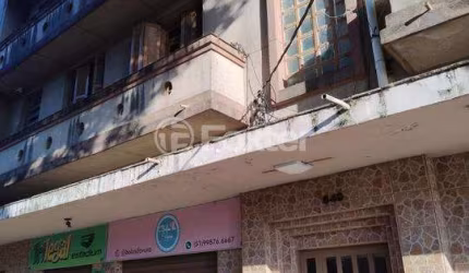 Apartamento com 2 quartos à venda na Rua Padre Hildebrando, 649, Santa Maria Goretti, Porto Alegre, 70 m2 por R$ 230.000