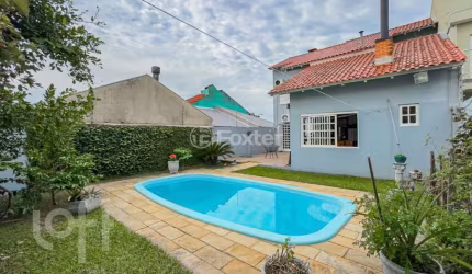Casa com 4 quartos à venda na Rua Paulo Madureira Coelho, 70, Morro Santana, Porto Alegre, 207 m2 por R$ 1.300.000