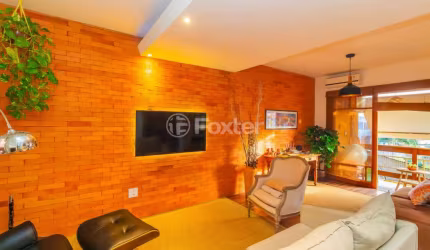 Casa em condomínio fechado com 3 quartos à venda na Rua Giorgio Negroni, 801, Espírito Santo, Porto Alegre, 150 m2 por R$ 460.000