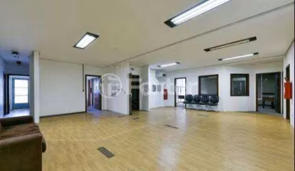 Prédio com 2 salas à venda na Avenida São Paulo, 230, São Geraldo, Porto Alegre, 1343 m2 por R$ 1.500.000